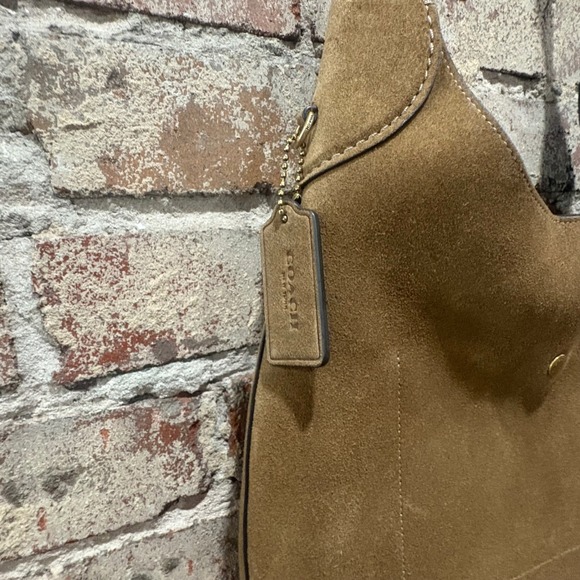 Coach Brooklyn Suede Shoulder Bag Tan Brown Hobo Purse - Picture 3 of 11